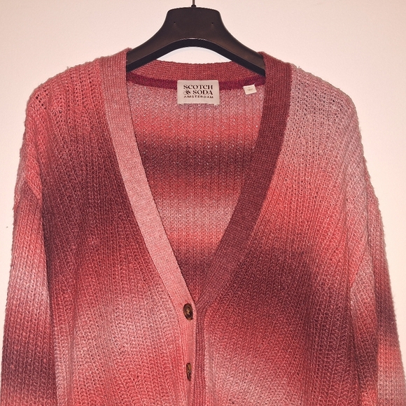 Scotch & Soda Large Pink Ombre Gradient Puffy Sleeve V-Neck Cardigan - Picture 6 of 10